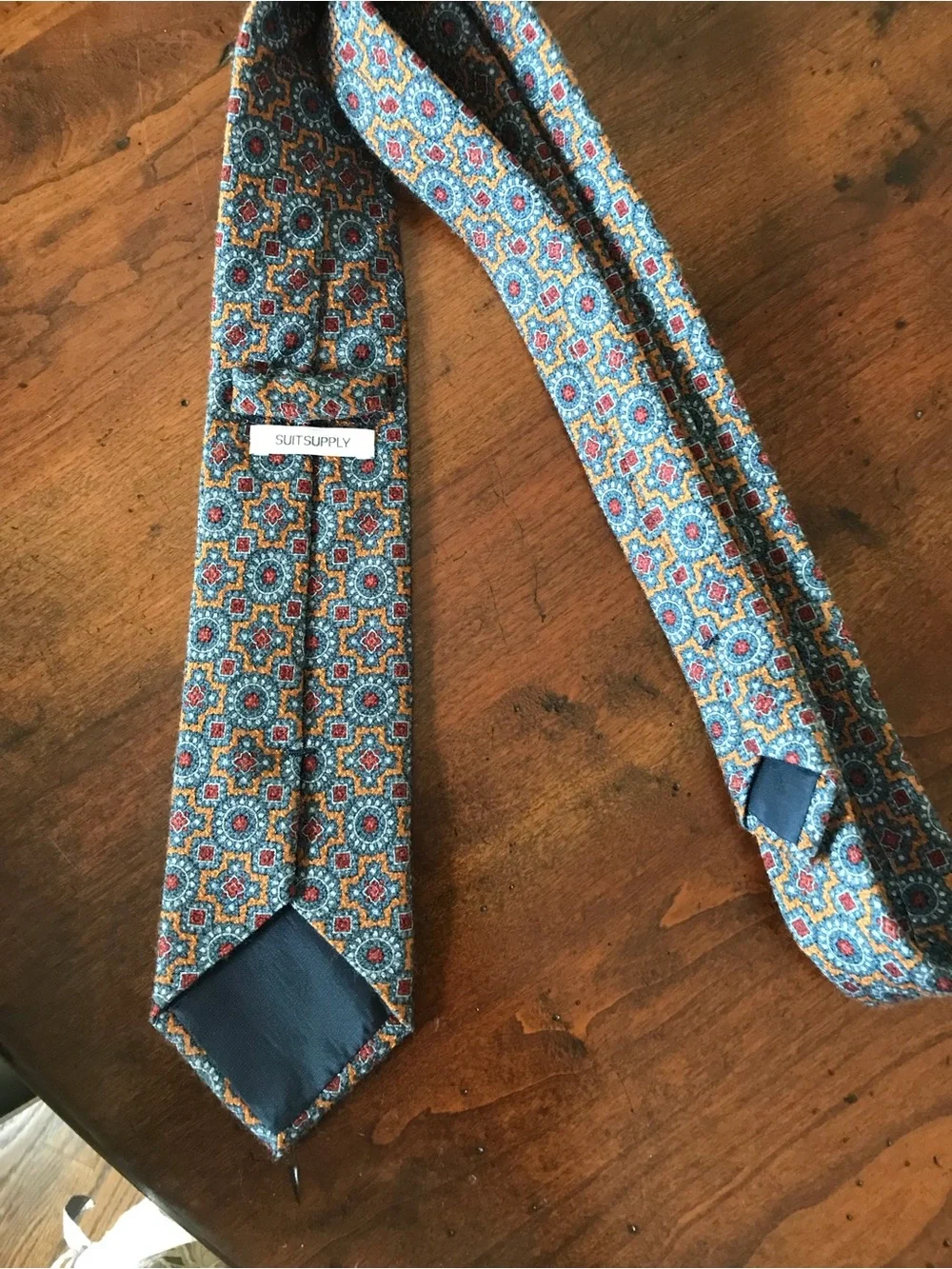 Suit Supply Classic Geometric Design Mens Tie
